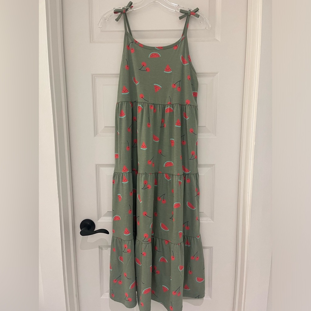 Girls NWT summer dress size L 10-12